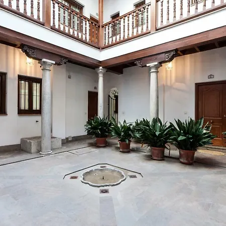 Apartment De Lujo En Antiguo Convento